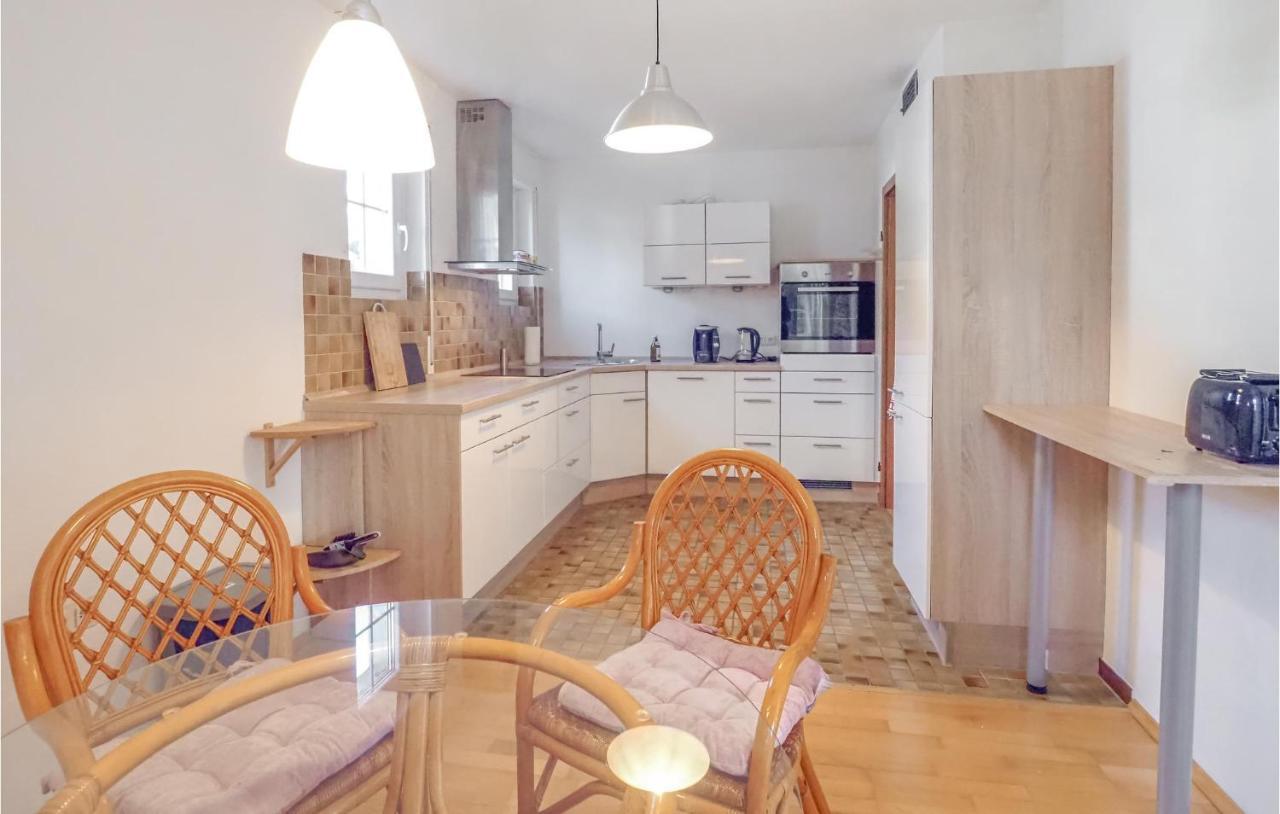 Amazing Apartment In Ober Ramstadt With Kitchen Exterior foto